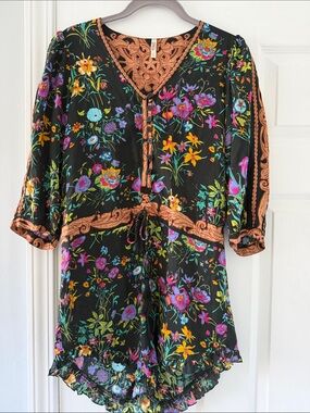 Spell & Gypsy Queen Romper Size Small EUC LIKE-BRAND NEW
